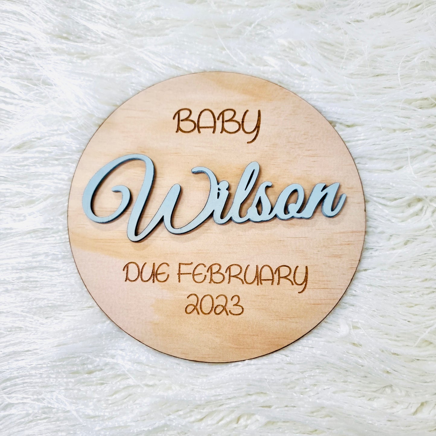 Wooden Pregnancy Announcement Disc - Baby Announcement Plaque - Baby Due