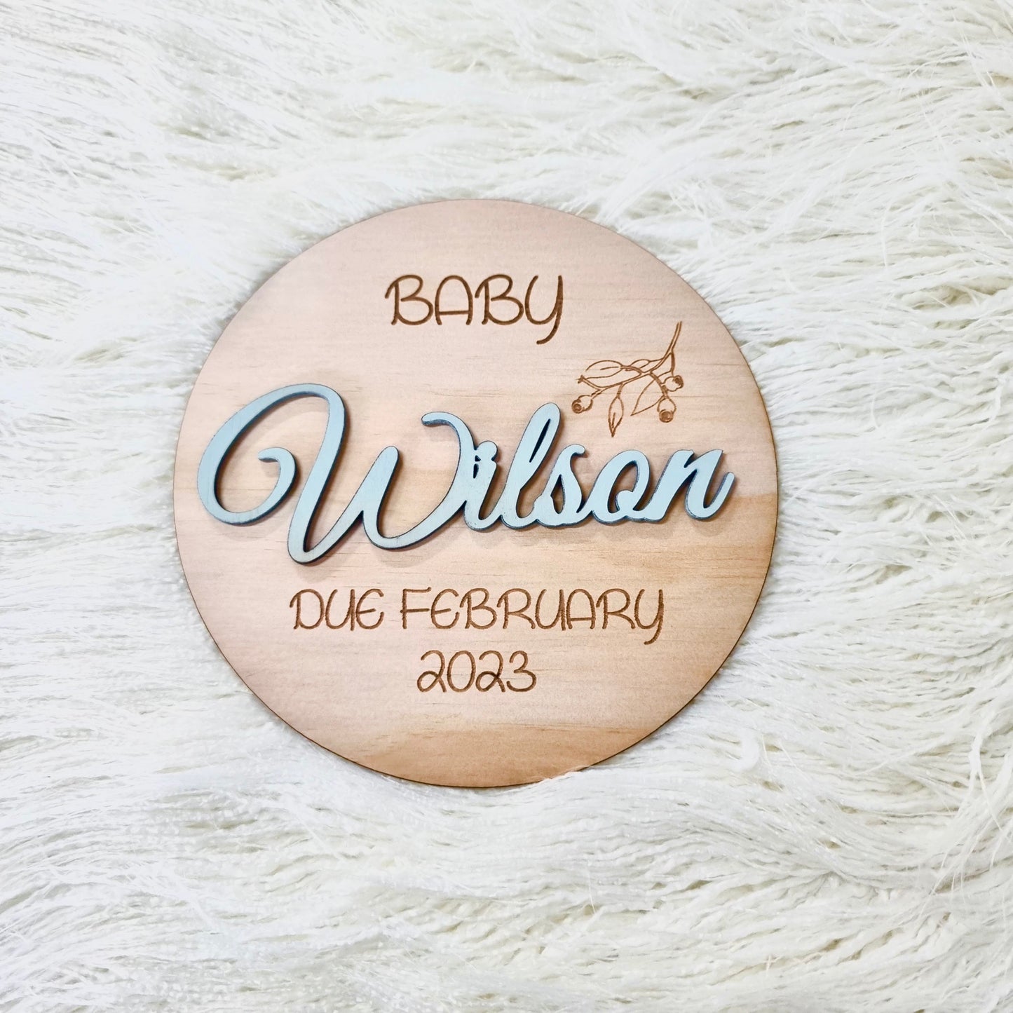 Wooden Pregnancy Announcement Disc - Baby Announcement Plaque - Baby Due