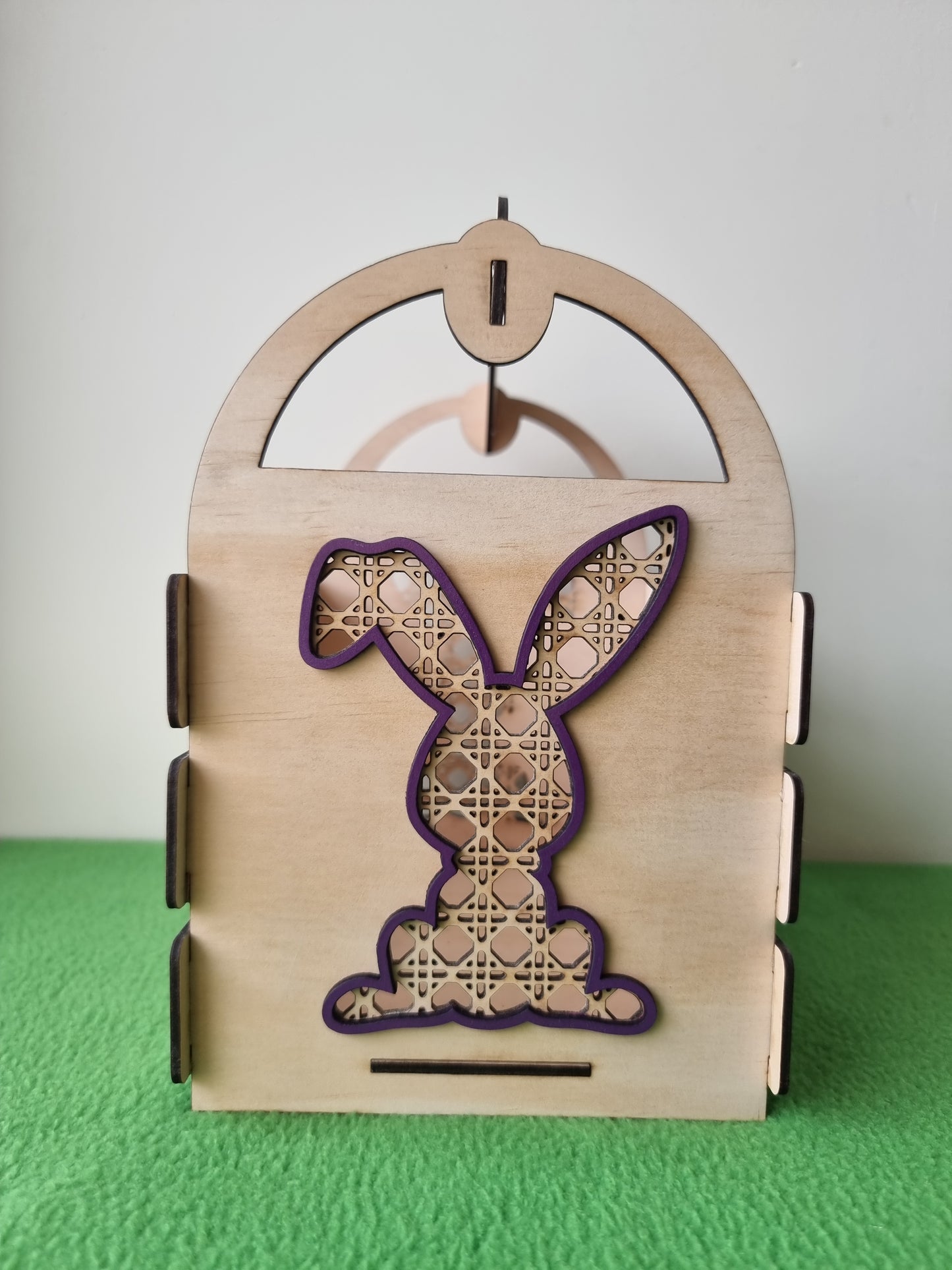 Easter Egg Wooden Rattan Bunny Design Basket / Crate Design Hut