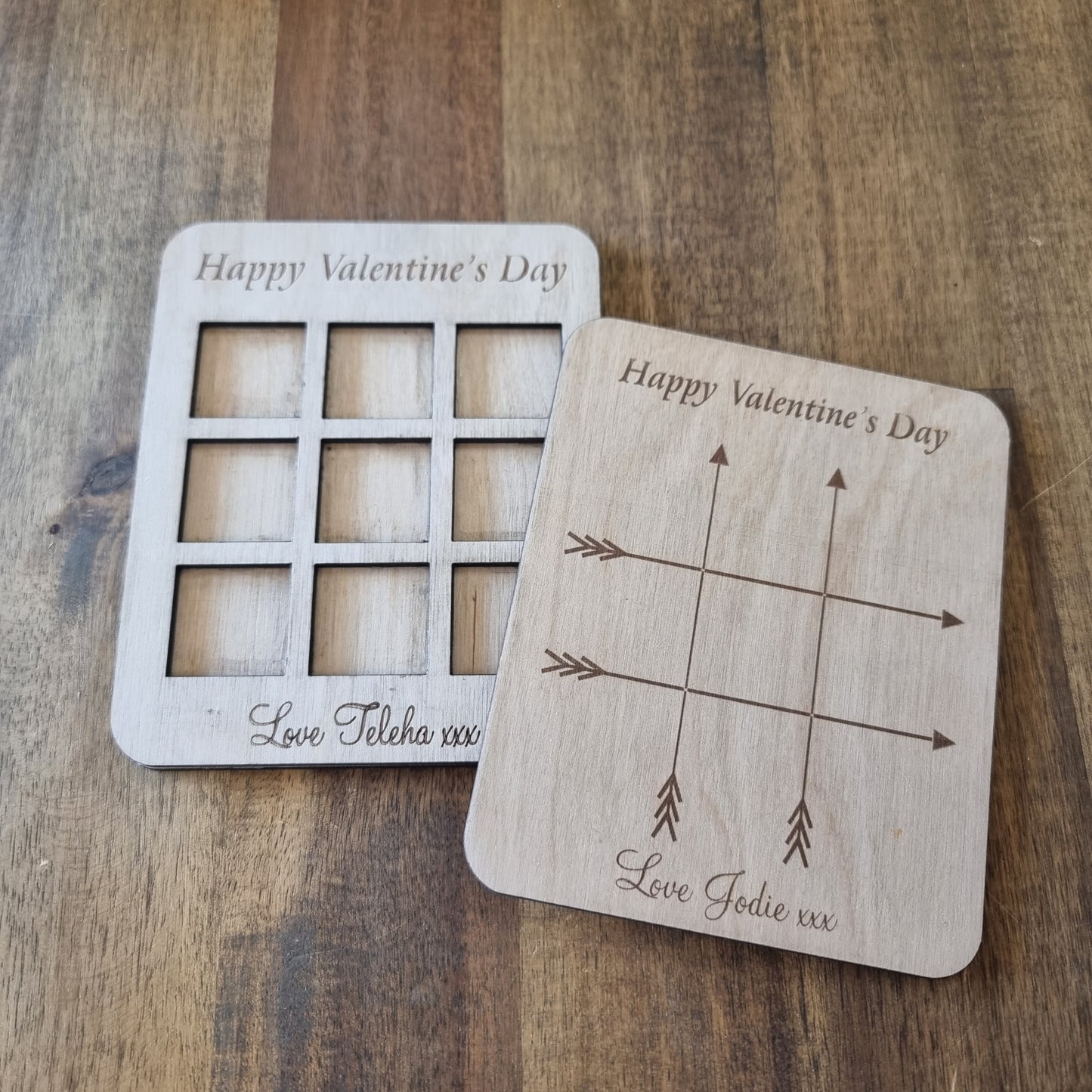 Tic Tac Toe Noughts and Crosses - Gift set board